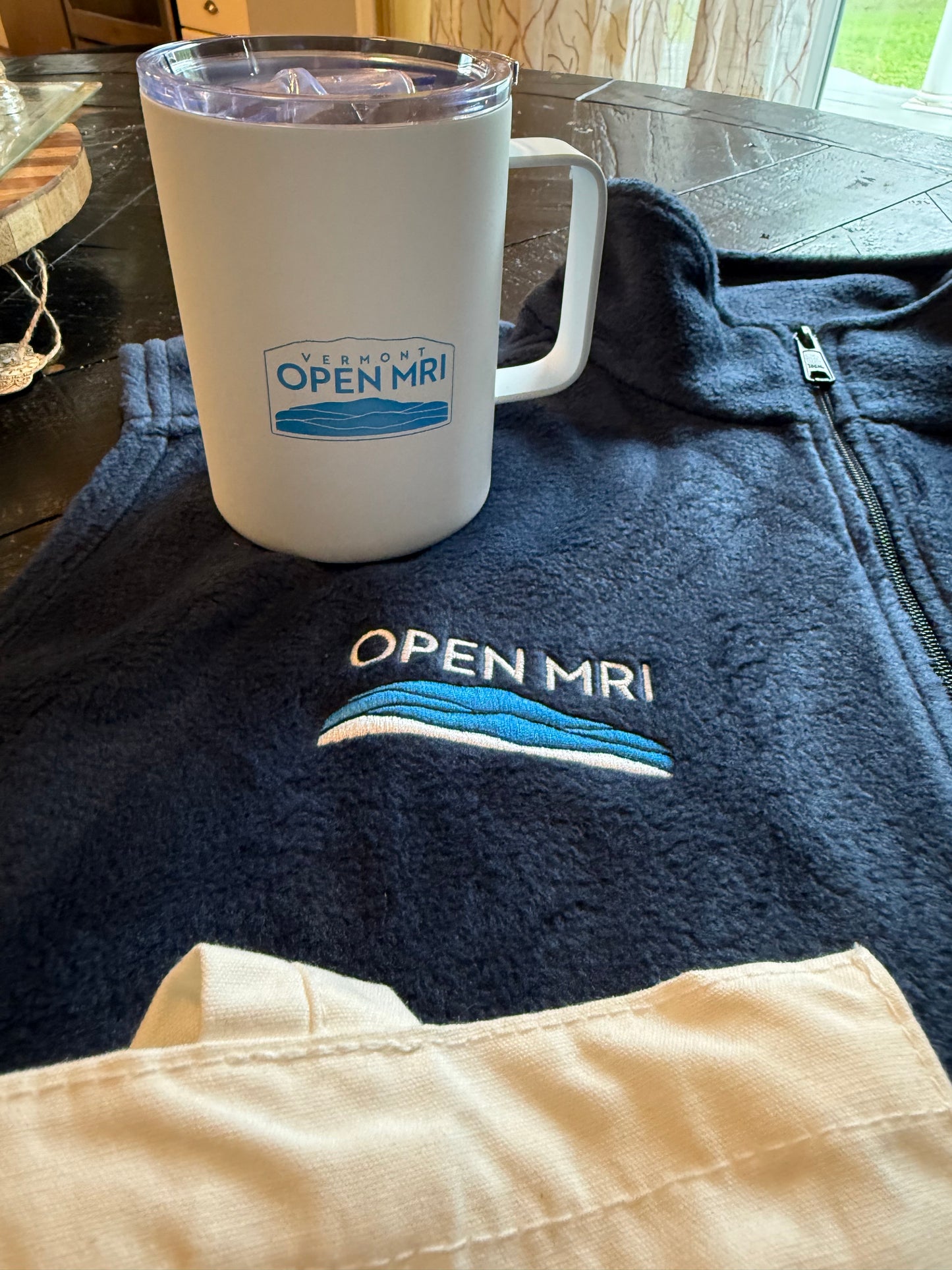Open MRI Vest with Travel Mug & Bag