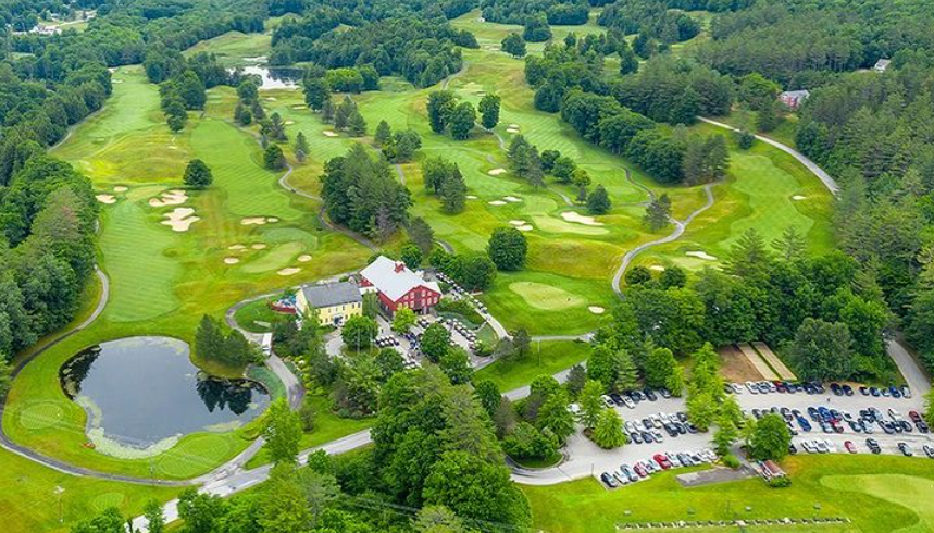 (#36) Fox Run Golf Club (4) Greens Fees with Carts - MidWeek