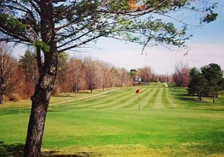 (Item #37) Ralph Myhre Golf Course - (4) Greens Fees