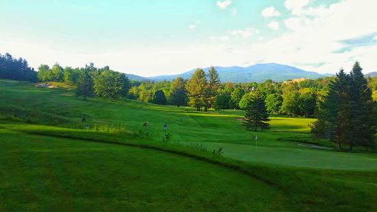 Item #21: Rutland Country Club - Greens Fees With Carts (4)